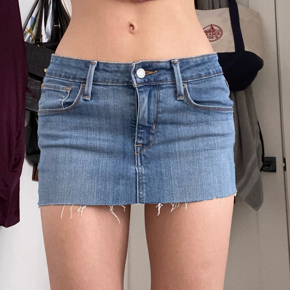 Levis micro mini skirt